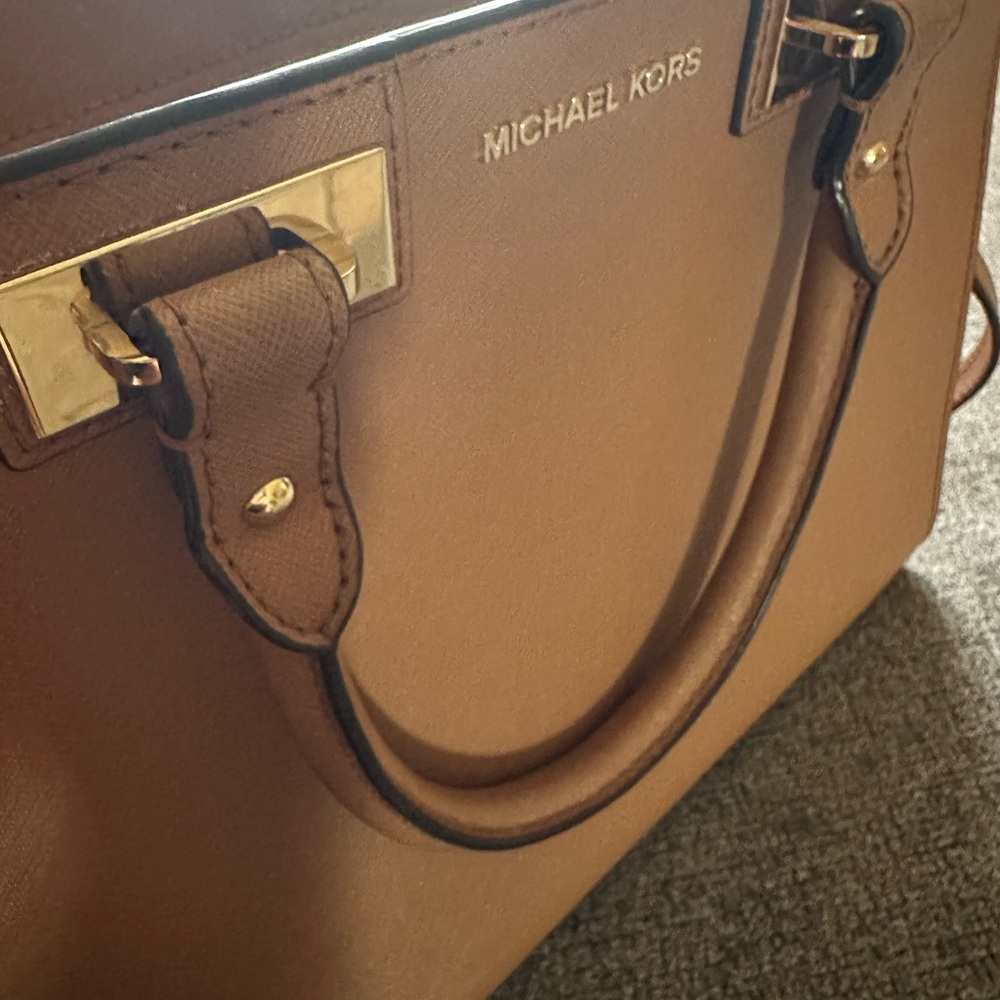 Michael Kors Tan Leather Bag with Gold Accents